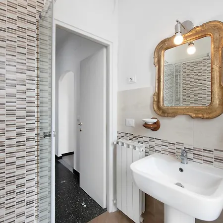 Casa Rostan Apartment Genoa Exterior photo