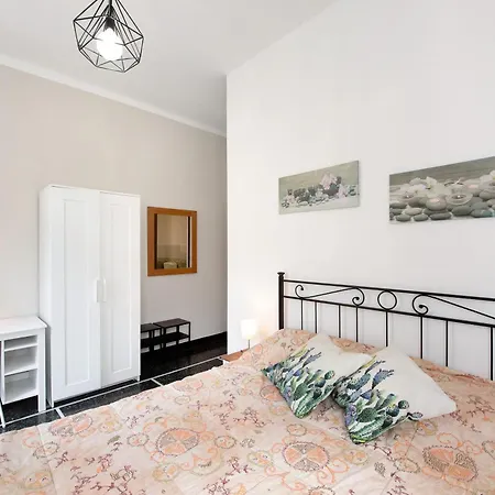 Casa Rostan Apartment Genoa Exterior photo