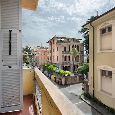 Casa Rostan Apartment Genoa Exterior photo